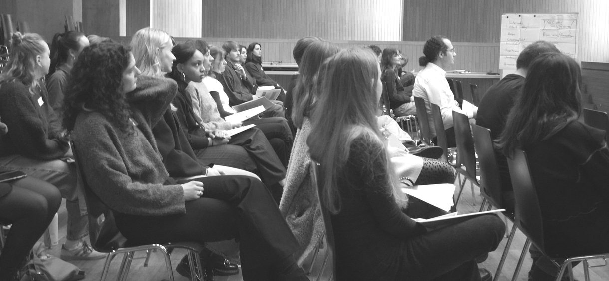 AsyLex team and volunteers at a recent workshop in Zurich.